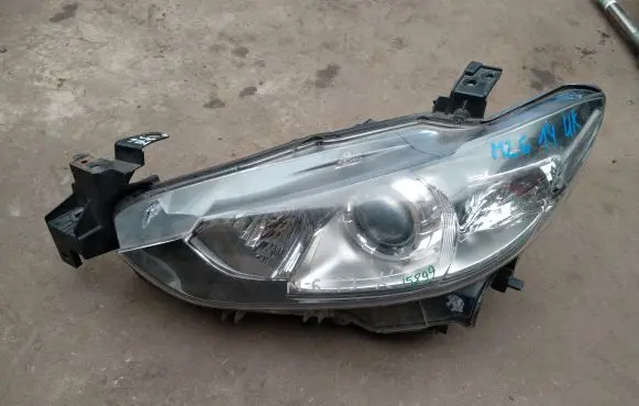 Mazda 6 Headlight/headlamp