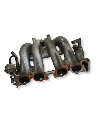 Ford Maverick Intake manifold 