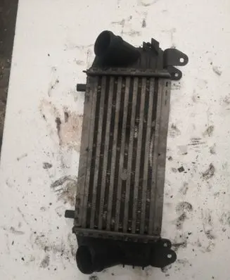 Audi A2 Intercooler radiator 8Z0145805F