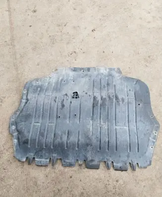 Volkswagen Caddy Engine splash shield/under tray 1K0825237