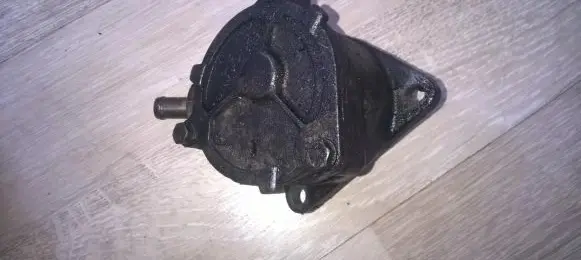 Fiat Stilo Vacuum pump 46771105
