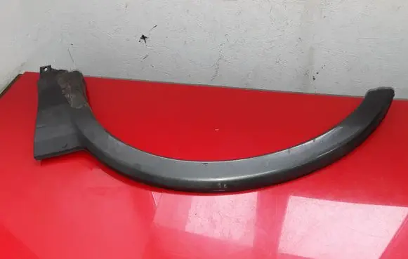 Subaru Outback Front arch trim NOCODE