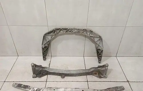 Porsche 911 993 Rear subframe 99333113104