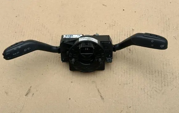 Volkswagen Transporter - Caravelle T5 Wiper turn signal indicator stalk/switch 7H0953513B