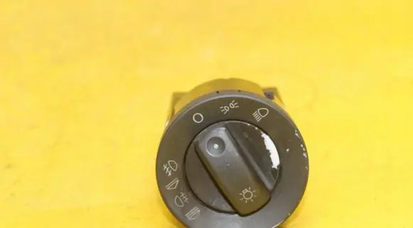Audi A4 S4 B6 8E 8H Light switch 8E0941531A