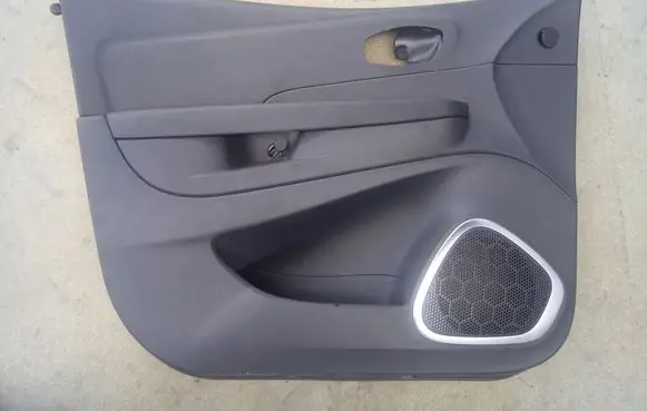Renault Captur Front door card panel trim 809016569R