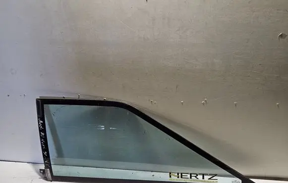 Audi Coupe Rear side window 43R001026