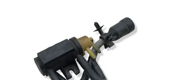Mercedes-Benz GLE W167 Vacuum valve A0101534528