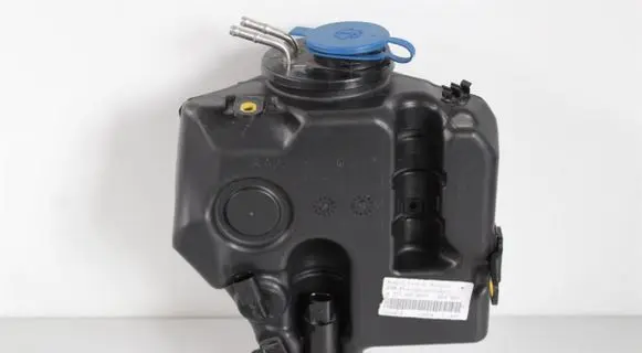Mercedes-Benz S W222 Windshield washer fluid reservoir/tank A2228600660