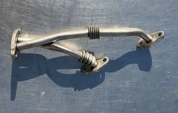Mercedes-Benz Sprinter W907 W910 Turbo turbocharger oiling pipe/hose A6511800722