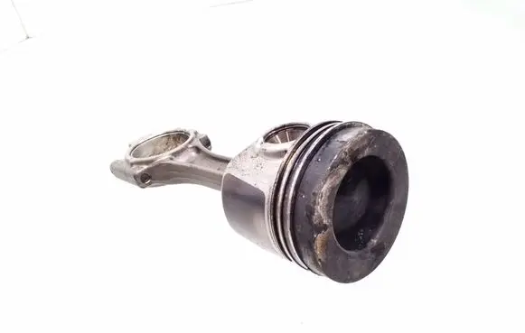 Skoda Octavia Mk3 (5E) Piston with connecting rod 03LA