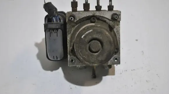 Nissan X-Trail T30 Master brake cylinder TD8401NISSAN