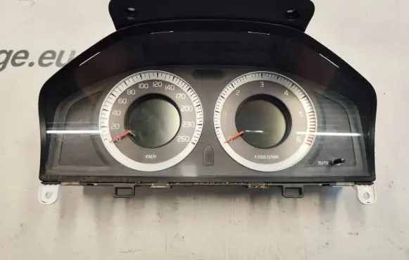 Volvo S80 Speedometer (instrument cluster) 31270367AA