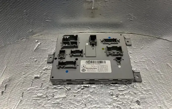 Mercedes-Benz S W222 BSM Control unit A2229006014