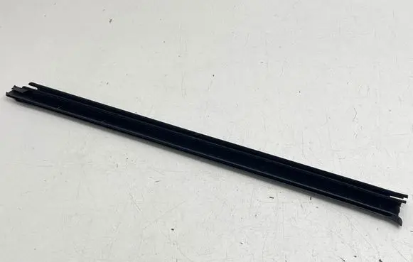 Ford Explorer VI Rubber seal rear door window/glass LB5BS25860