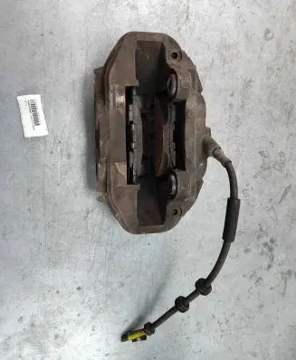 Mercedes-Benz GLC X253 C253 Front brake caliper A0004210000
