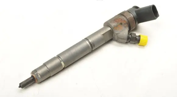 Mercedes-Benz A W169 Fuel injector 0445110378