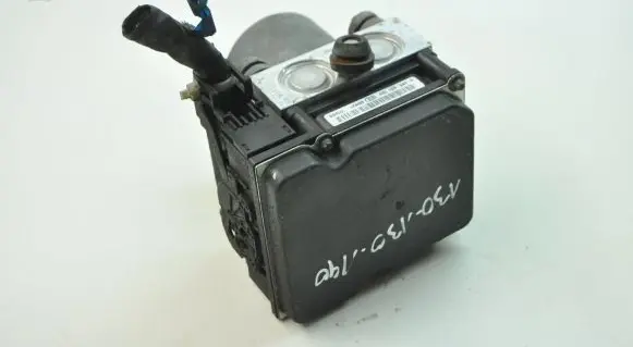 Subaru Forester SH ABS Pump 27576C020