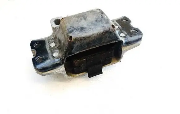 Volkswagen Jetta V Engine mount bracket 1K0199555