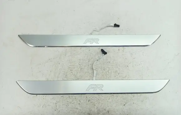 Seat Leon IV Front sill (body part) 5FA947417A