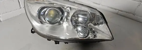 Citroen C5 Headlight/headlamp 9661316580