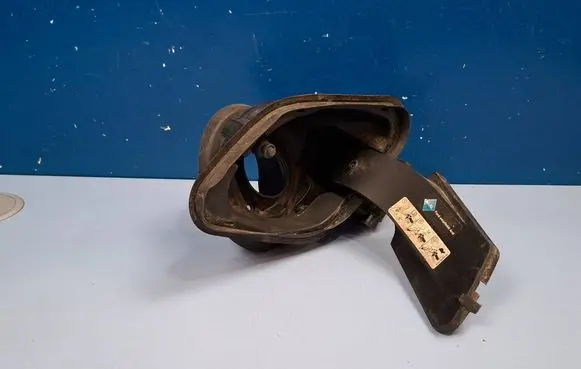 Ford Focus Fuel tank cap BM51A27936 C3465DR