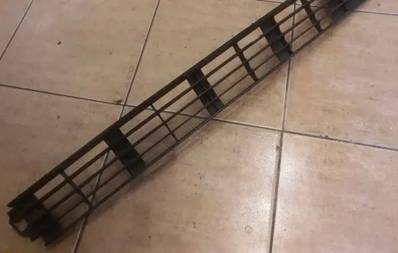 Front bumper lower grill