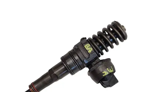 Audi A4 S4 B6 8E 8H Fuel injector 038130073BA