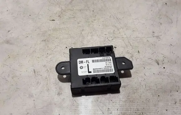 Dodge Durango Door control unit/module 68316561AB
