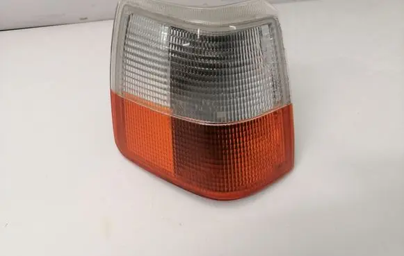 Volvo 760 Front indicator light 185253B 06140610