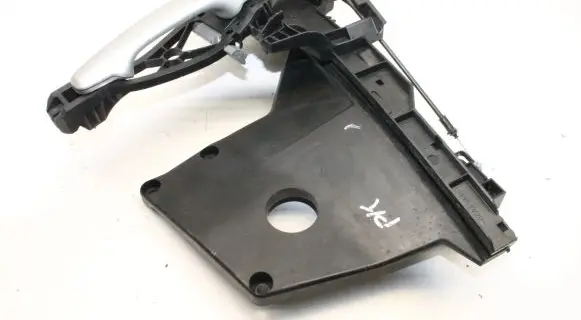Volvo XC70 Front door exterior handle 30661072