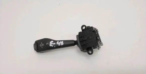 BMW 3 E46 Indicator stalk 011040105 8363668M