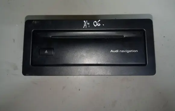 Audi A4 S4 B7 8E 8H Navigation unit CD/DVD player 8618842290