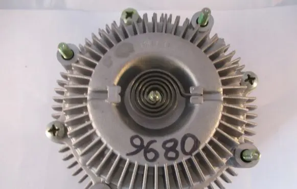Toyota Hilux (N80, N90, N100, N110) Viscous fan clutch 15103020 VC602