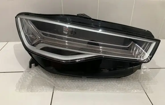 Audi A6 S6 C7 4G Headlight/headlamp