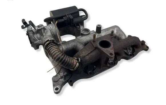 Renault Megane II Intake manifold 8200145096