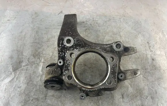 Audi A8 S8 D3 4E Rear wheel hub spindle/knuckle 