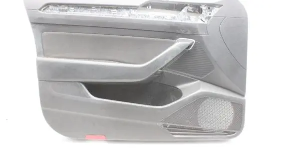 Volkswagen PASSAT B8 Front door card panel trim