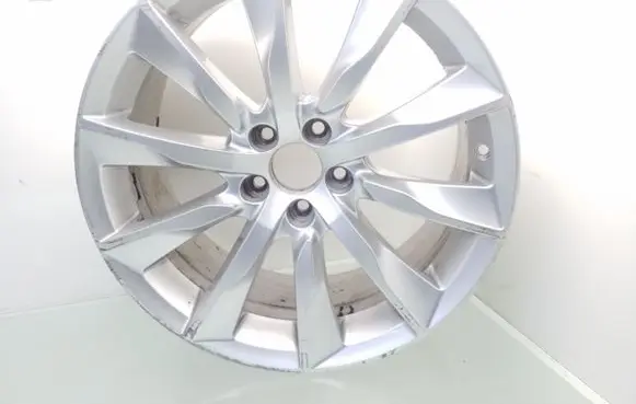 Volvo XC90 R18 alloy rim 31362840