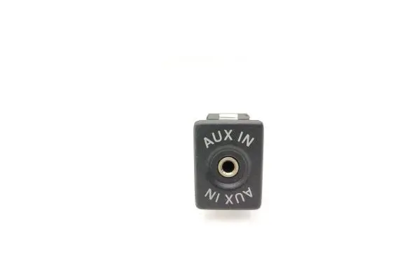 Volkswagen Transporter - Caravelle T5 EUR ISO radio connector 5M0035724