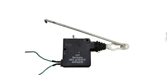Audi A2 Tailgate boot lock/latch motor 4A5962115 40505316
