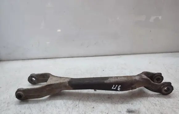 Volvo XC90 Rear control arm
