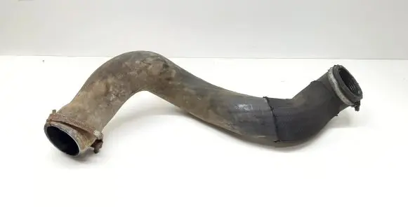 Volvo V70 Intercooler hose/pipe 30792545