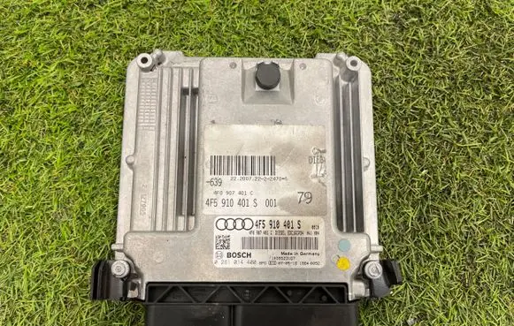 Audi A6 S6 C6 4F Engine control unit/module 4f5910401s 0281014400 4f0907401c