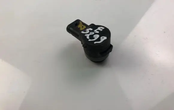 Volvo V40 Parking PDC sensor 31471011