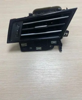 Volkswagen PASSAT B8 Dashboard side air vent grill/cover trim 3G1819701