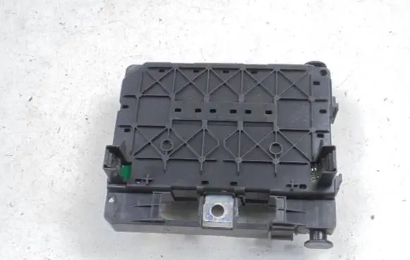 Peugeot 307 CC Fuse box set S118464BN0