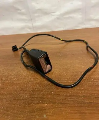 Mercedes-Benz S W140 Front seatbelt buckle 1408603669 D2477
