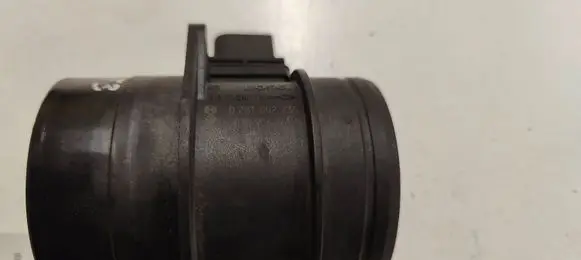 Volkswagen Golf VI Mass air flow meter 0281002735 03G906461C 1852204