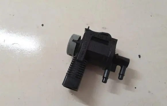 Seat Altea Turbo solenoid valve 1K0906283A